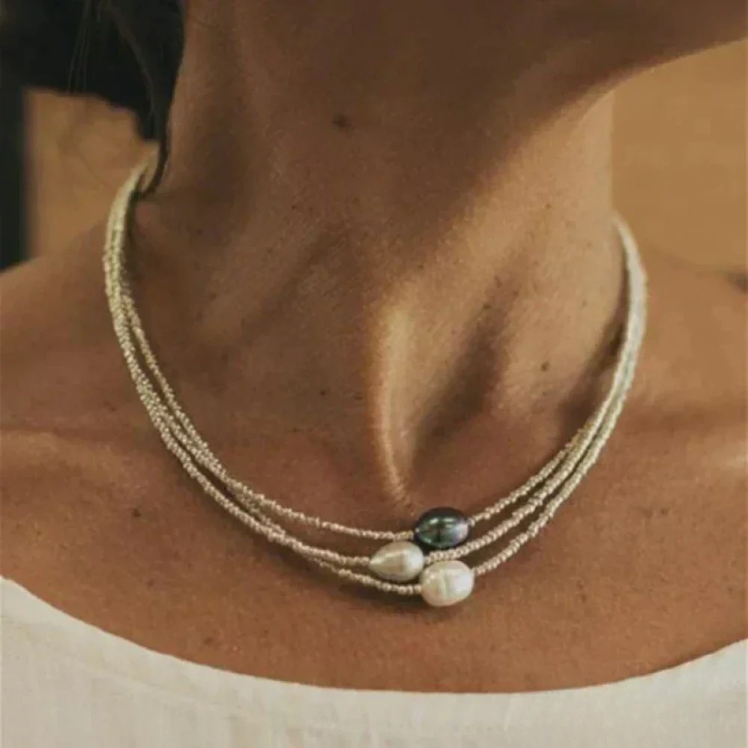 Antique-inspired pearl necklace